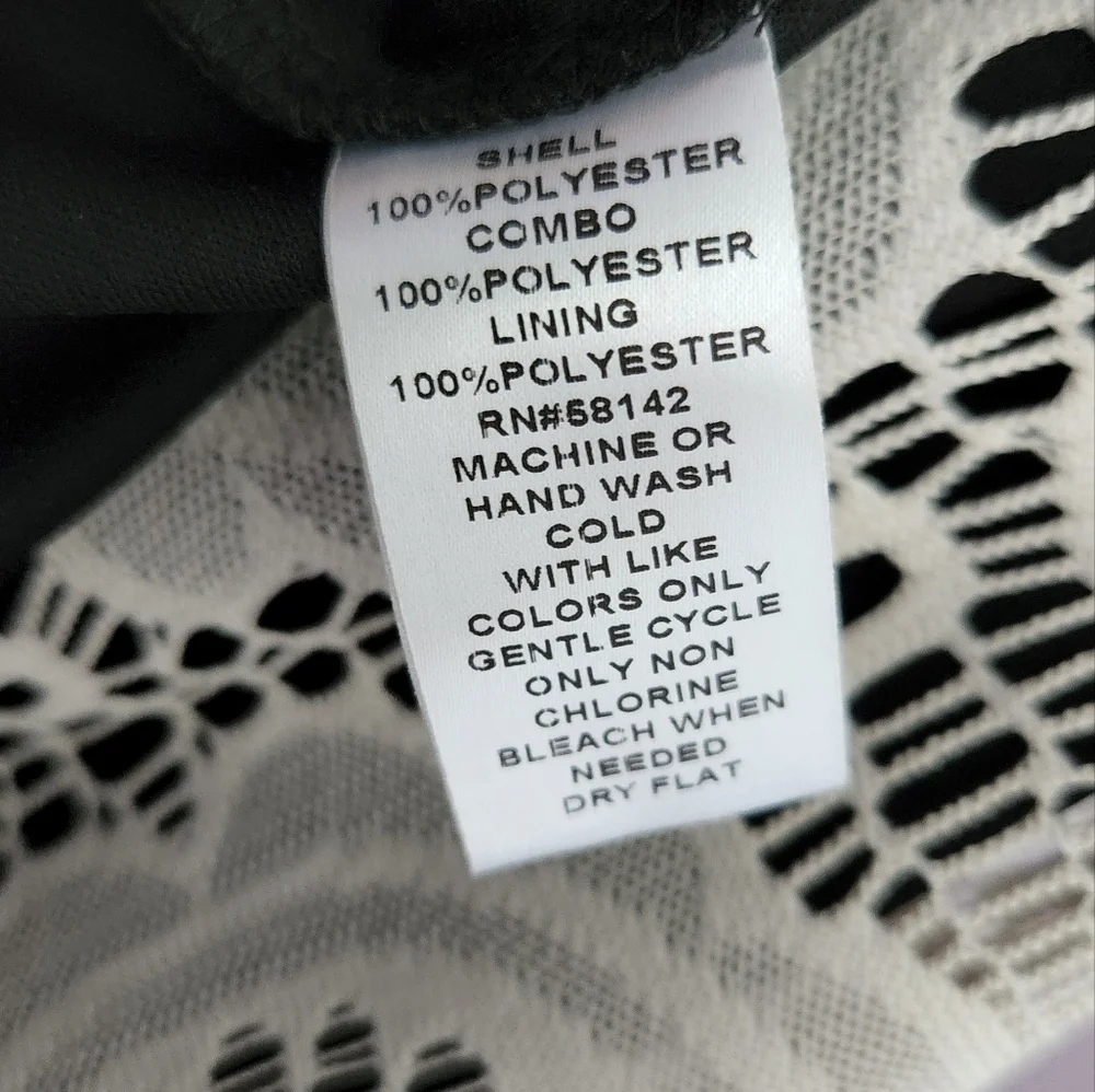 London Times blocked lace shift dress - Picture 7 of 9